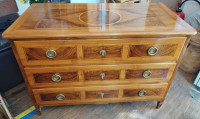 /album/galerie-de-photos-03-meuble-bas-credence-buffet-meuble-de-metier-commode-bahut/commode-noyer-marquete-jpg1/